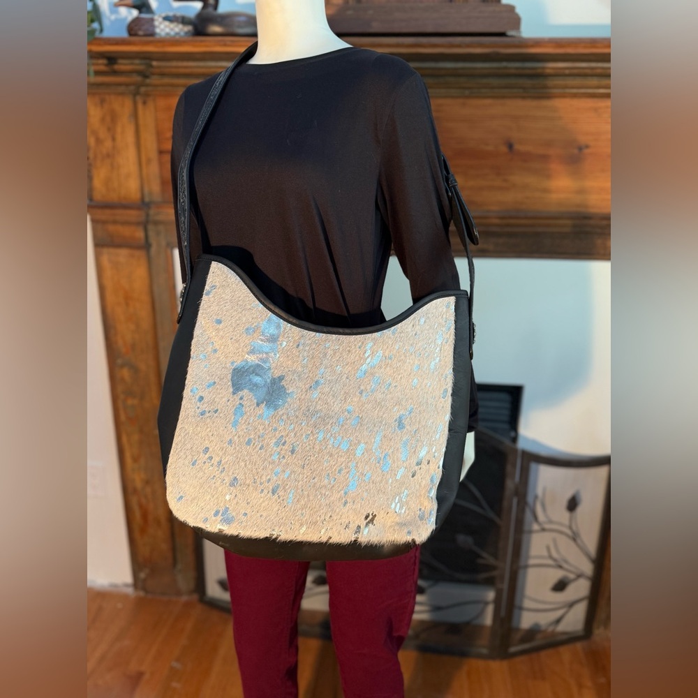 NEW!!Angel Ranch Black and Silver Shoulder Bag